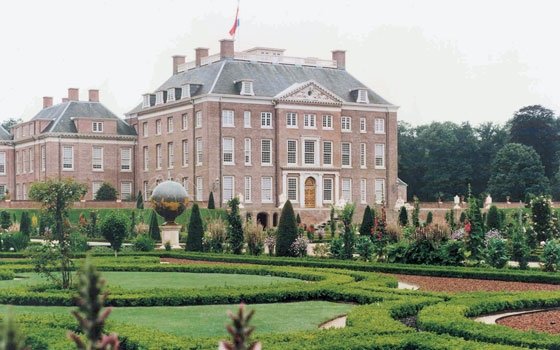 plaatje kasteel Apeldoorn